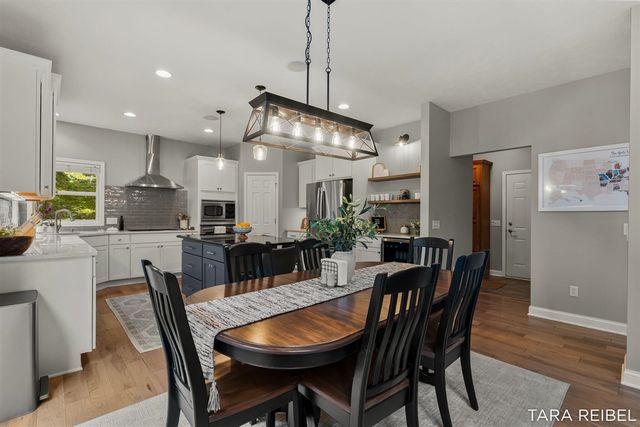 4320 Trail East Drive, Ada, MI 49301
