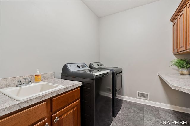 4320 Trail East Drive, Ada, MI 49301