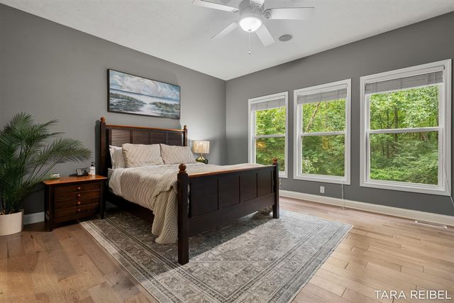 4320 Trail East Drive, Ada, MI 49301