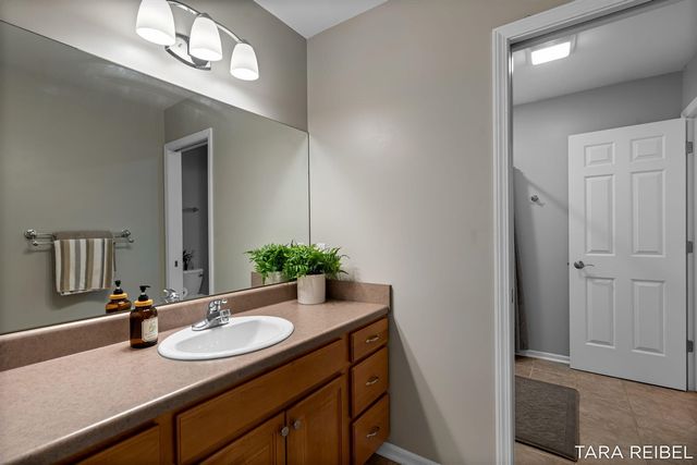 4320 Trail East Drive, Ada, MI 49301