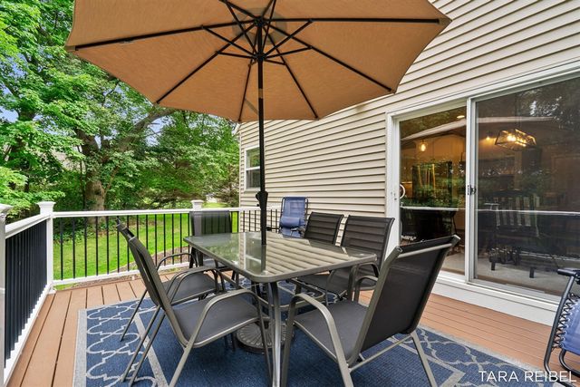 4320 Trail East Drive, Ada, MI 49301