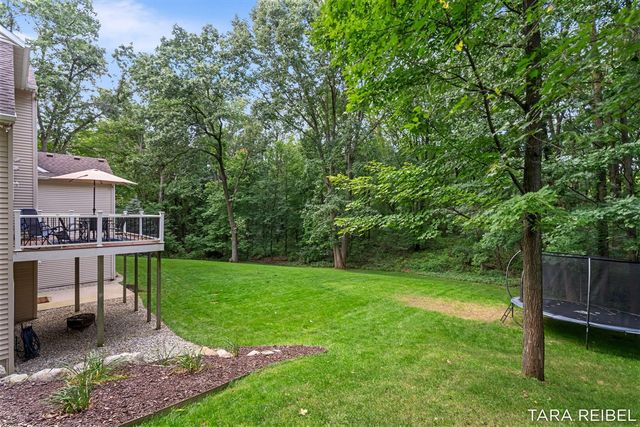 4320 Trail East Drive, Ada, MI 49301