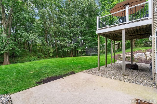 4320 Trail East Drive, Ada, MI 49301