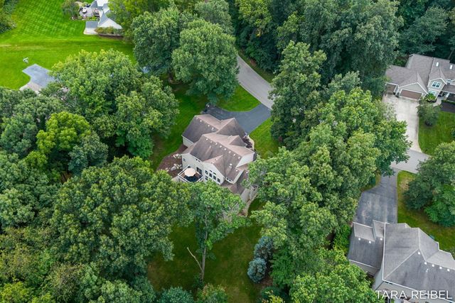 4320 Trail East Drive, Ada, MI 49301