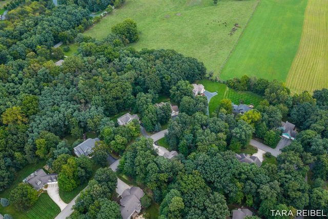 4320 Trail East Drive, Ada, MI 49301