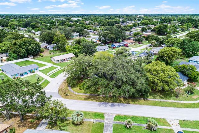 2462 GREENWOOD STREET, Deltona, FL 32738