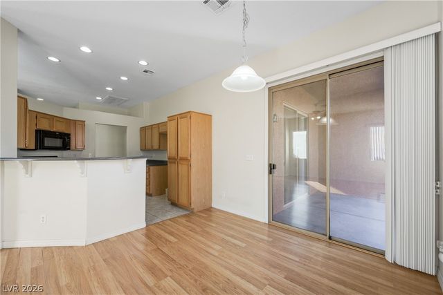 380 Cascade Mist Avenue, Las Vegas, NV 89123