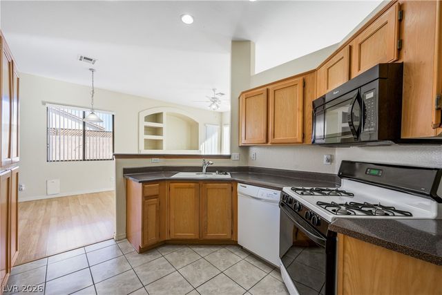 380 Cascade Mist Avenue, Las Vegas, NV 89123