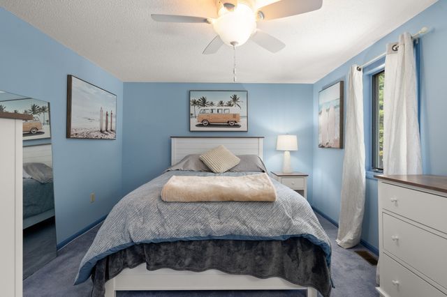 803 Foxwood Circle 803, Peabody, MA 01960