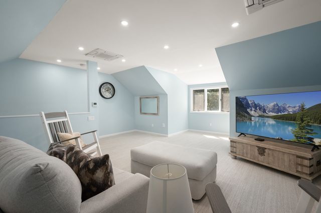 803 Foxwood Circle 803, Peabody, MA 01960