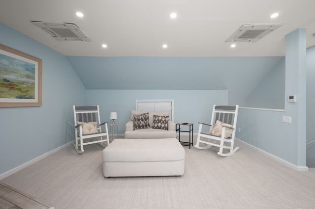803 Foxwood Circle 803, Peabody, MA 01960