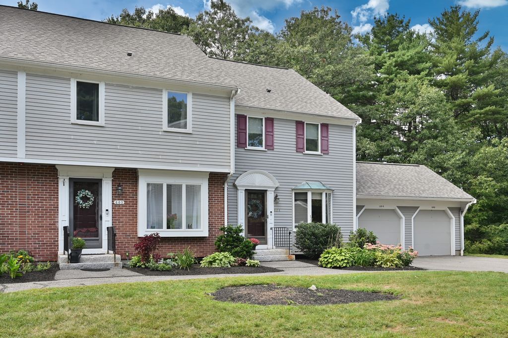 803 Foxwood Circle 803, Peabody, MA 01960