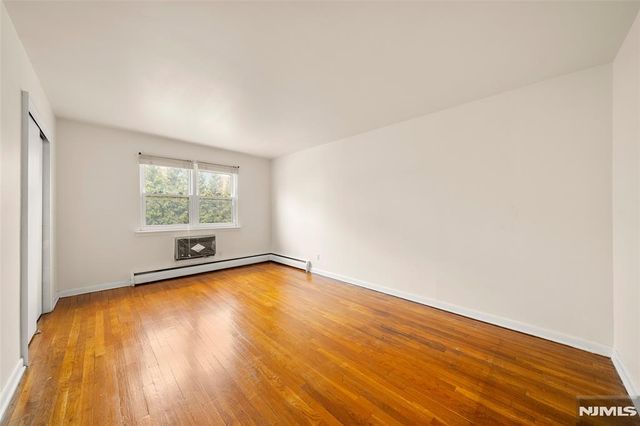 1259A Inwood Terrace 59A, Fort Lee, NJ 07024