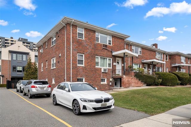 1259A Inwood Terrace 59A, Fort Lee, NJ 07024
