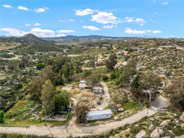 43870 Wilson Valley, Hemet, CA 92544