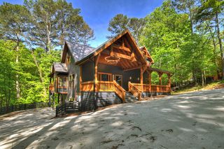 40 Cadet Court, Ellijay, GA 30540
