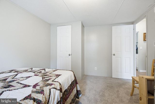 225 LONGWOOD CT W, Lancaster, PA 17603