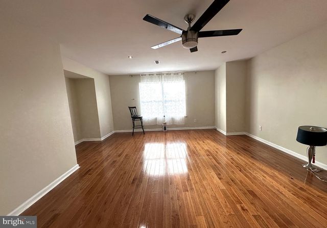 2809 HUTCHINSON ST, Philadelphia, PA 19148