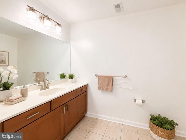 2809 HUTCHINSON ST, Philadelphia, PA 19148