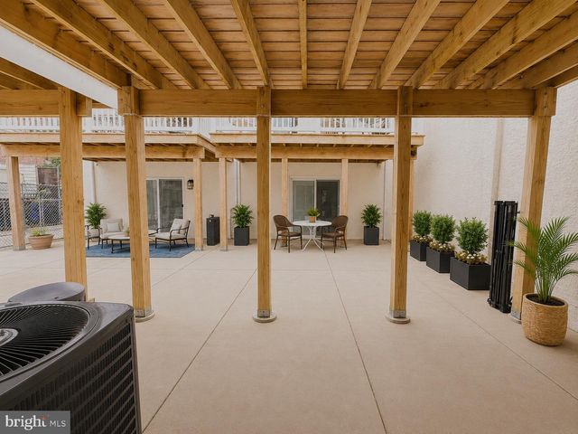 2809 HUTCHINSON ST, Philadelphia, PA 19148