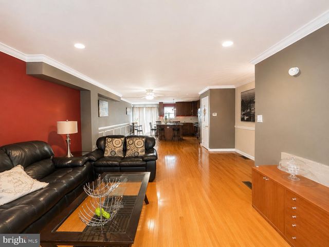 2809 HUTCHINSON ST, Philadelphia, PA 19148