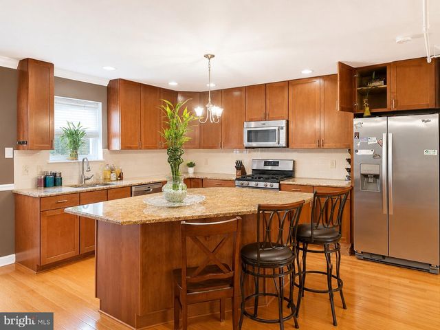 2809 HUTCHINSON ST, Philadelphia, PA 19148