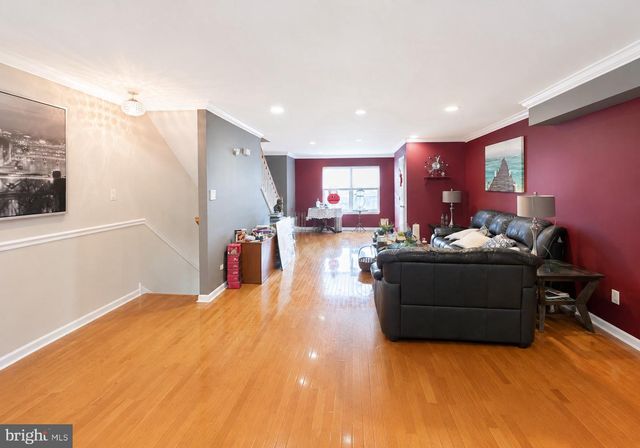 2809 HUTCHINSON ST, Philadelphia, PA 19148
