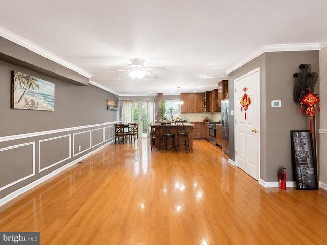 2809 HUTCHINSON ST, Philadelphia, PA 19148