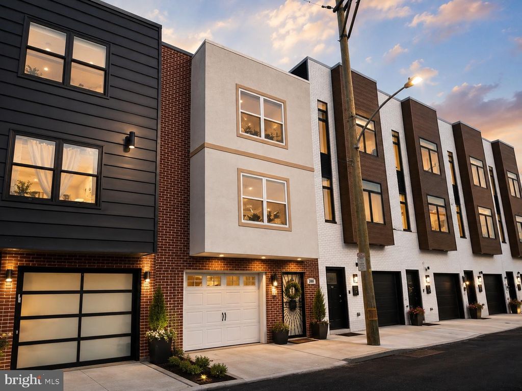 2809 HUTCHINSON ST, Philadelphia, PA 19148