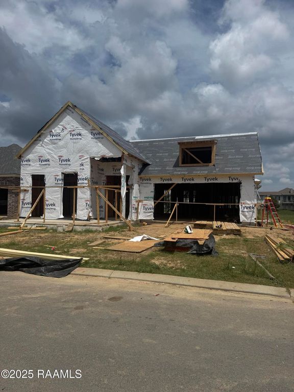 108 Soundview Way, Youngsville, LA 70592
