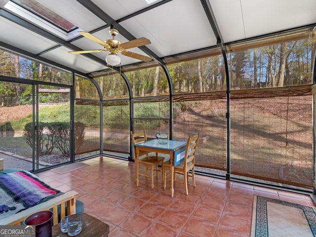 5262 East Shore Drive SW, Conyers, GA 30094