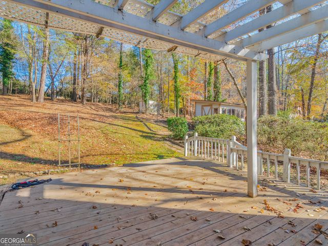 5262 East Shore Drive SW, Conyers, GA 30094