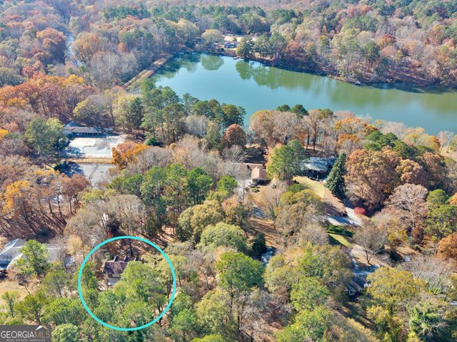 5262 East Shore Drive SW, Conyers, GA 30094