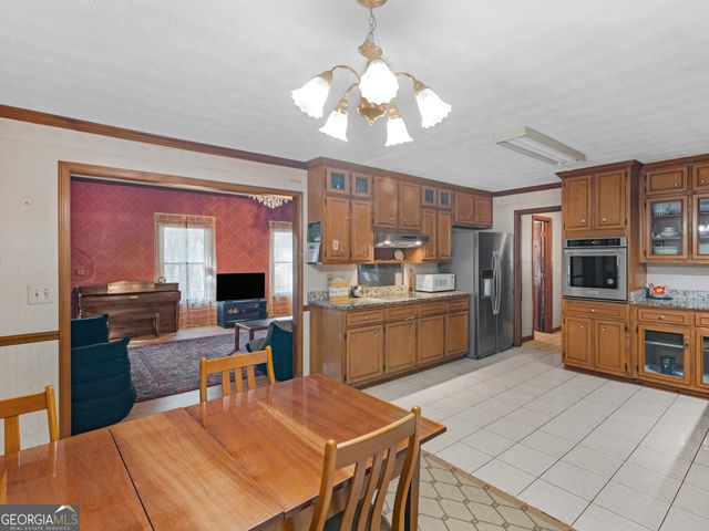 5262 East Shore Drive SW, Conyers, GA 30094