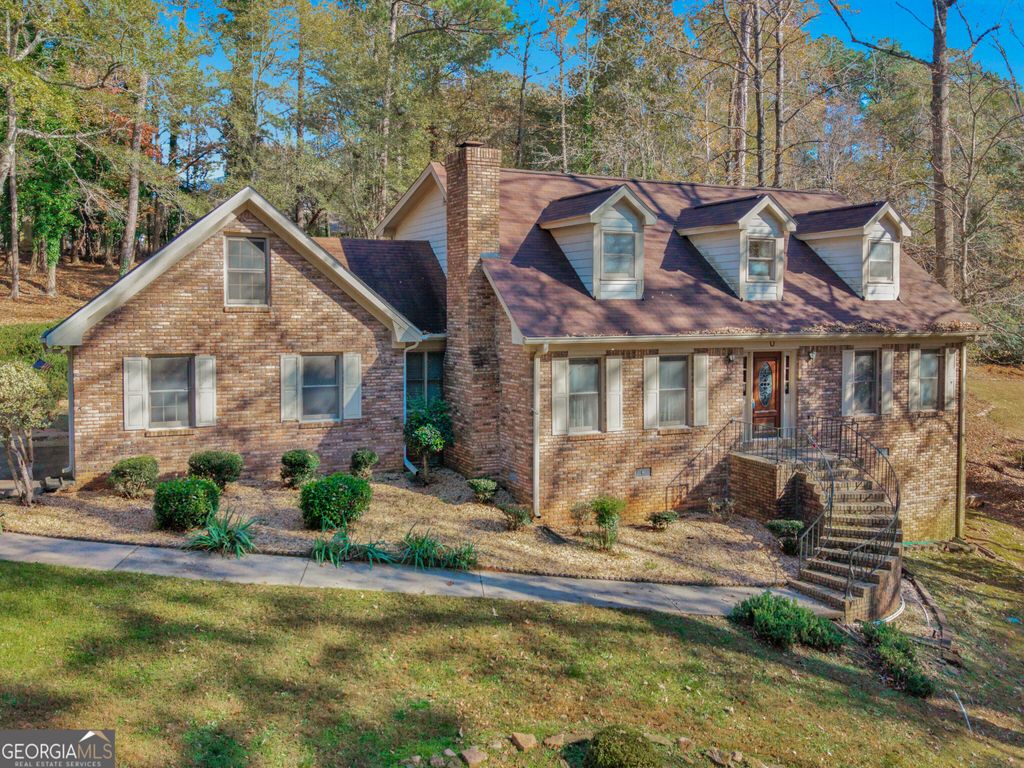 5262 East Shore Drive SW, Conyers, GA 30094