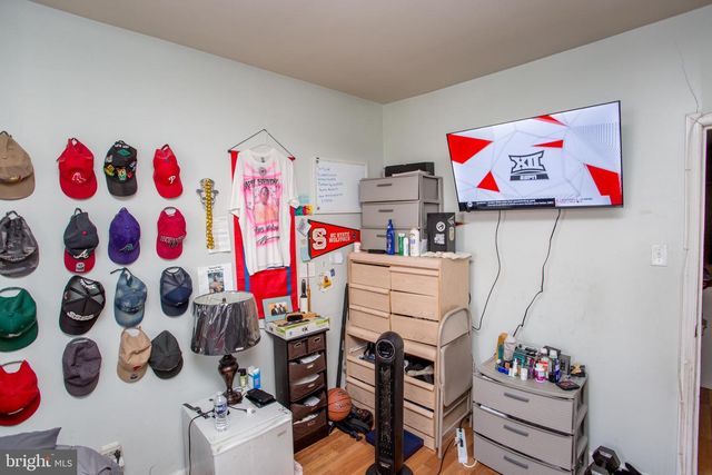 1253 S SAINT BERNARD ST, Philadelphia, PA 19143