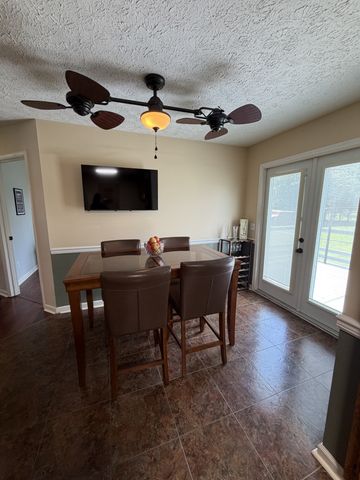 67 Eldon Dr, Manchester, TN 37355