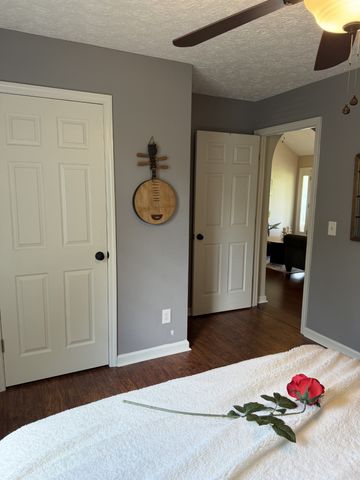 67 Eldon Dr, Manchester, TN 37355