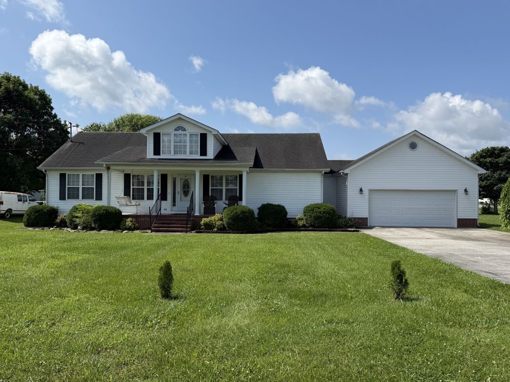 67 Eldon Dr, Manchester, TN 37355