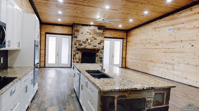 4502 Blocker Road, Marshall, TX 75672