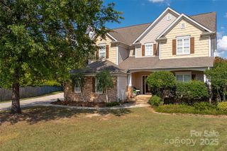 13905 Dovehunt Place, Charlotte, NC 28277