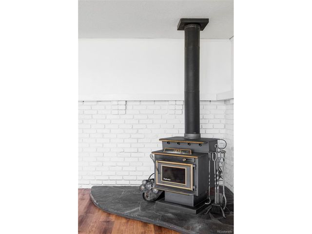 280 Highland Meadows Dr, Florissant, CO 80816