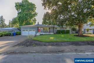 3867 cavalier Dr S, Salem, OR 97302