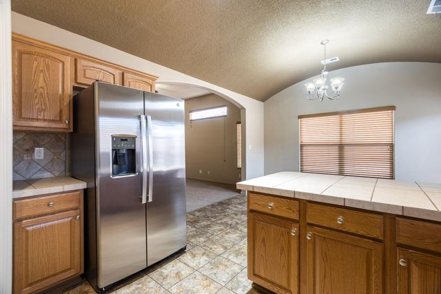 2028 Mountaineer Drive SE, Albuquerque, NM 87123