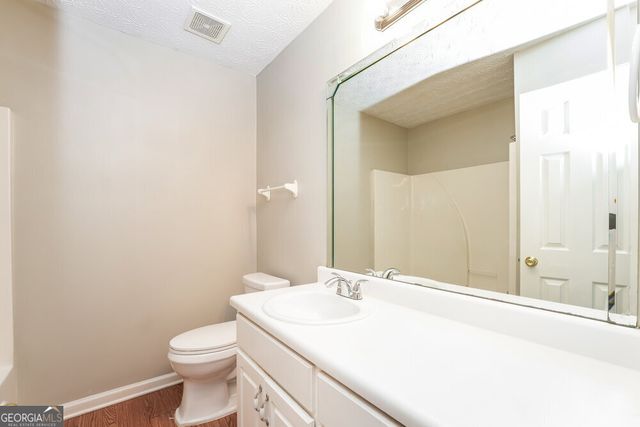 335 Shadowbrooke Circle, Loganville, GA 30052