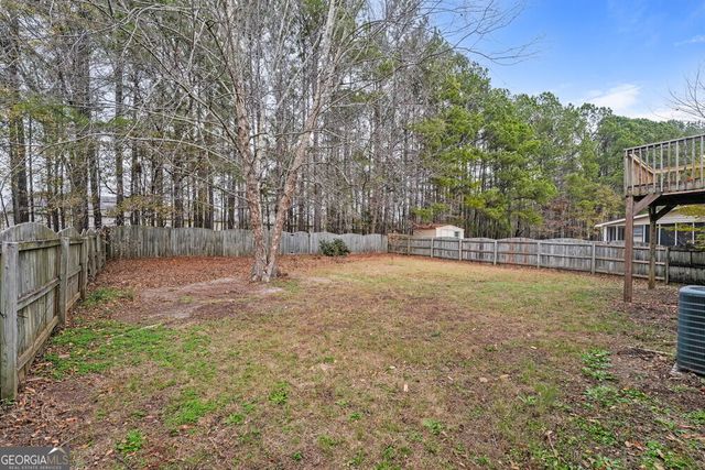 335 Shadowbrooke Circle, Loganville, GA 30052