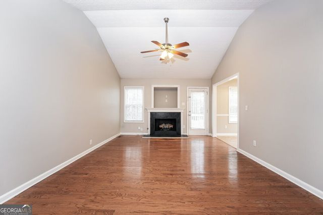 335 Shadowbrooke Circle, Loganville, GA 30052