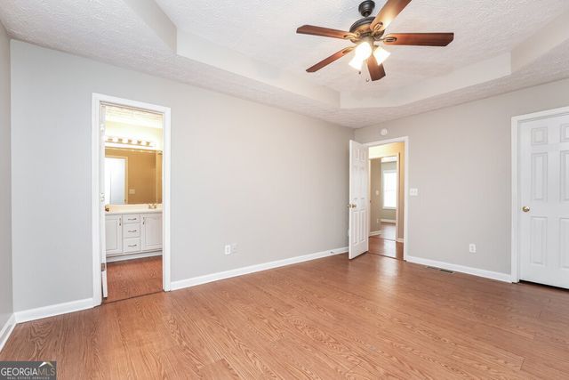 335 Shadowbrooke Circle, Loganville, GA 30052