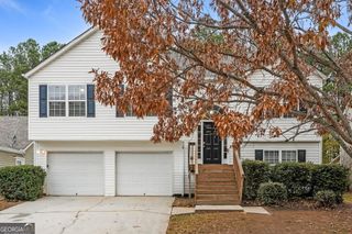 335 Shadowbrooke Circle, Loganville, GA 30052