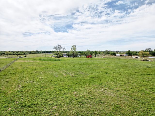 17490 Fm 47, Wills Point, TX 75169